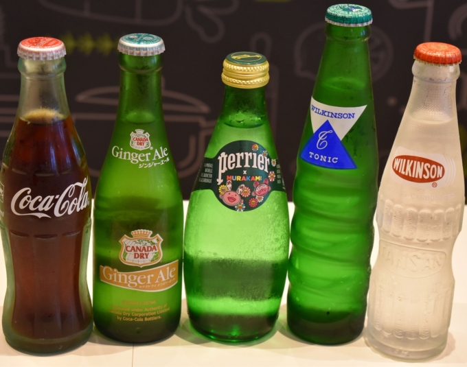 image:Soft drinks (cola, orange juice, etc.)